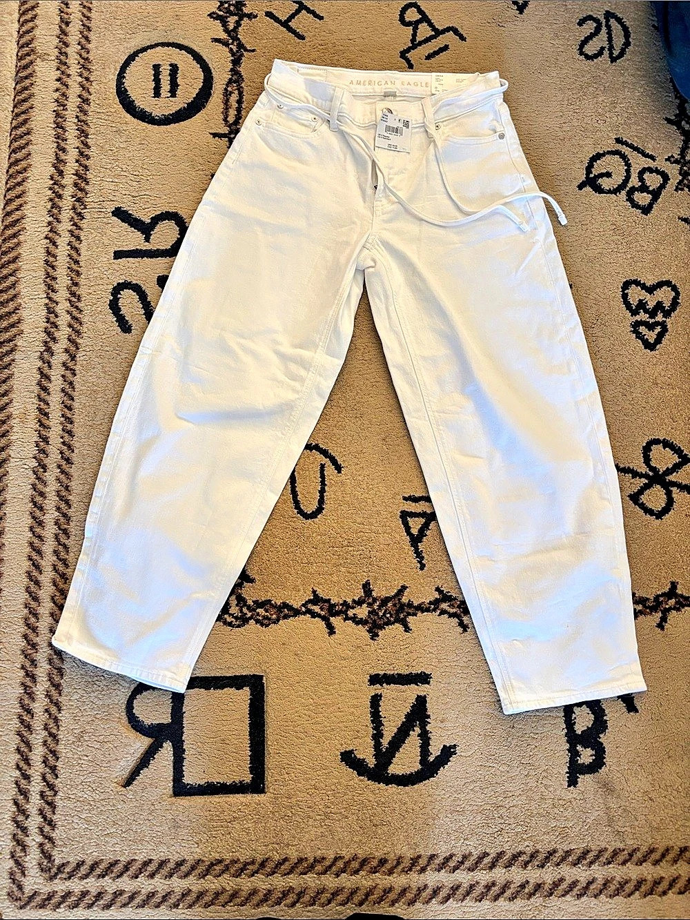 AG Jeans The Legging Ankle White Ankle Jeans Waist 0 Like New
